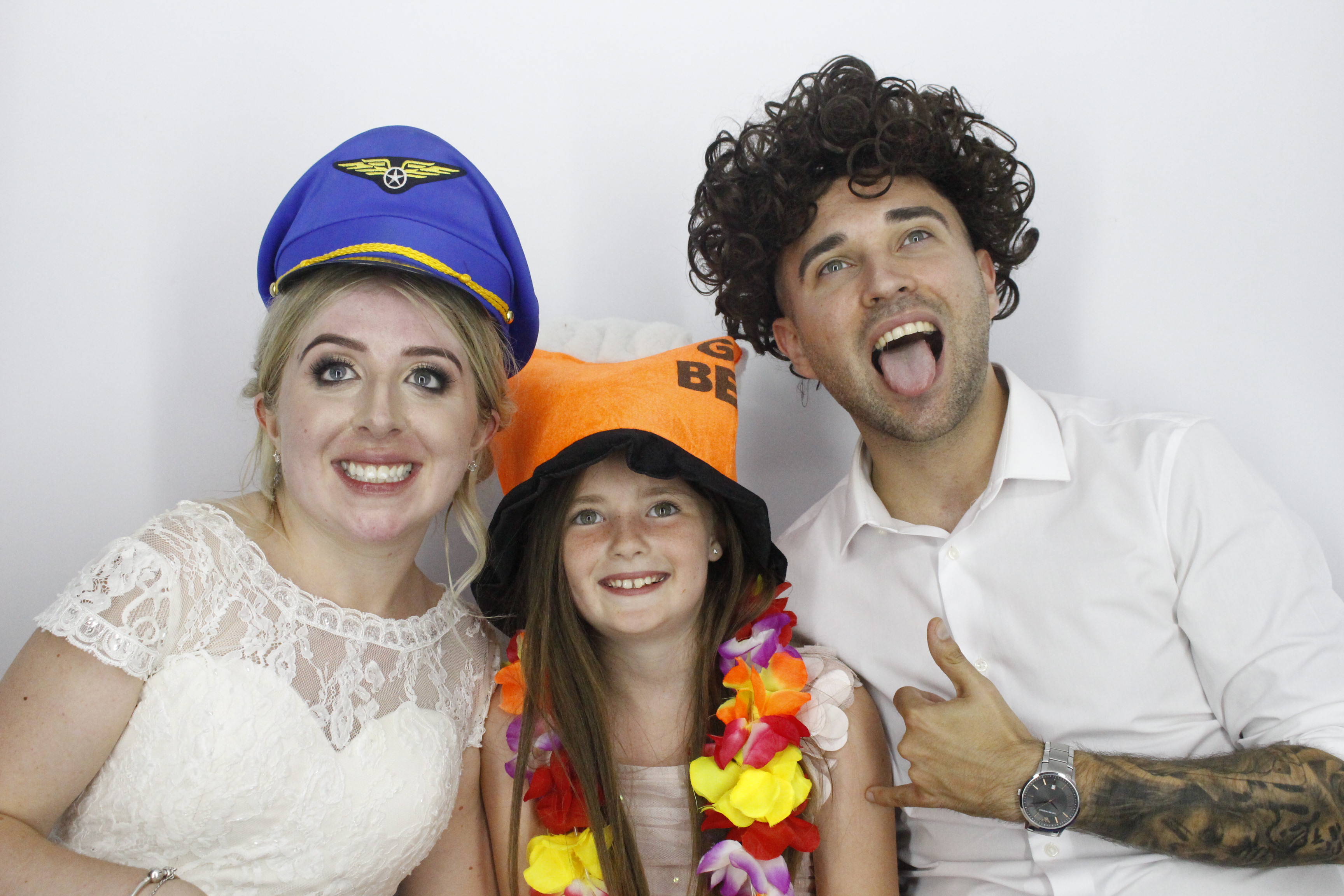 Sam & Rachel's Wedding | View more photos from the event at gallery.myphotoboothexperience.co.uk/u/MyPhotoBoothExperienceLtd/Sam-Rachels-Wedding